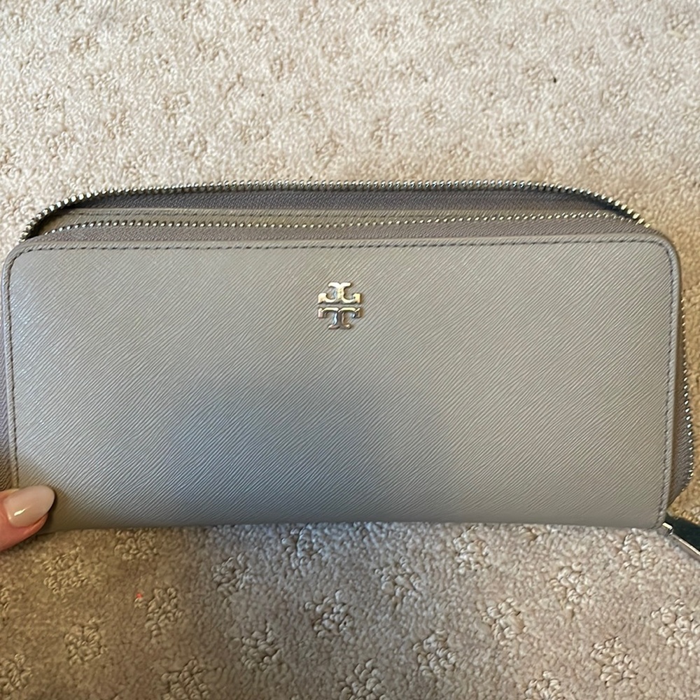 Tory Burch leather Wallet/wristlet